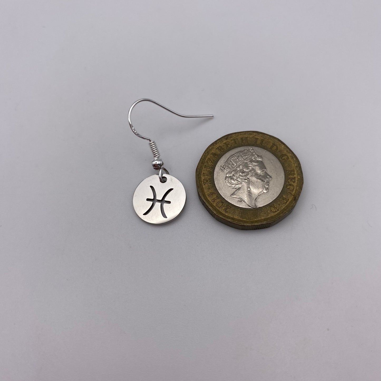 Silver Solid Star Sign Earrings