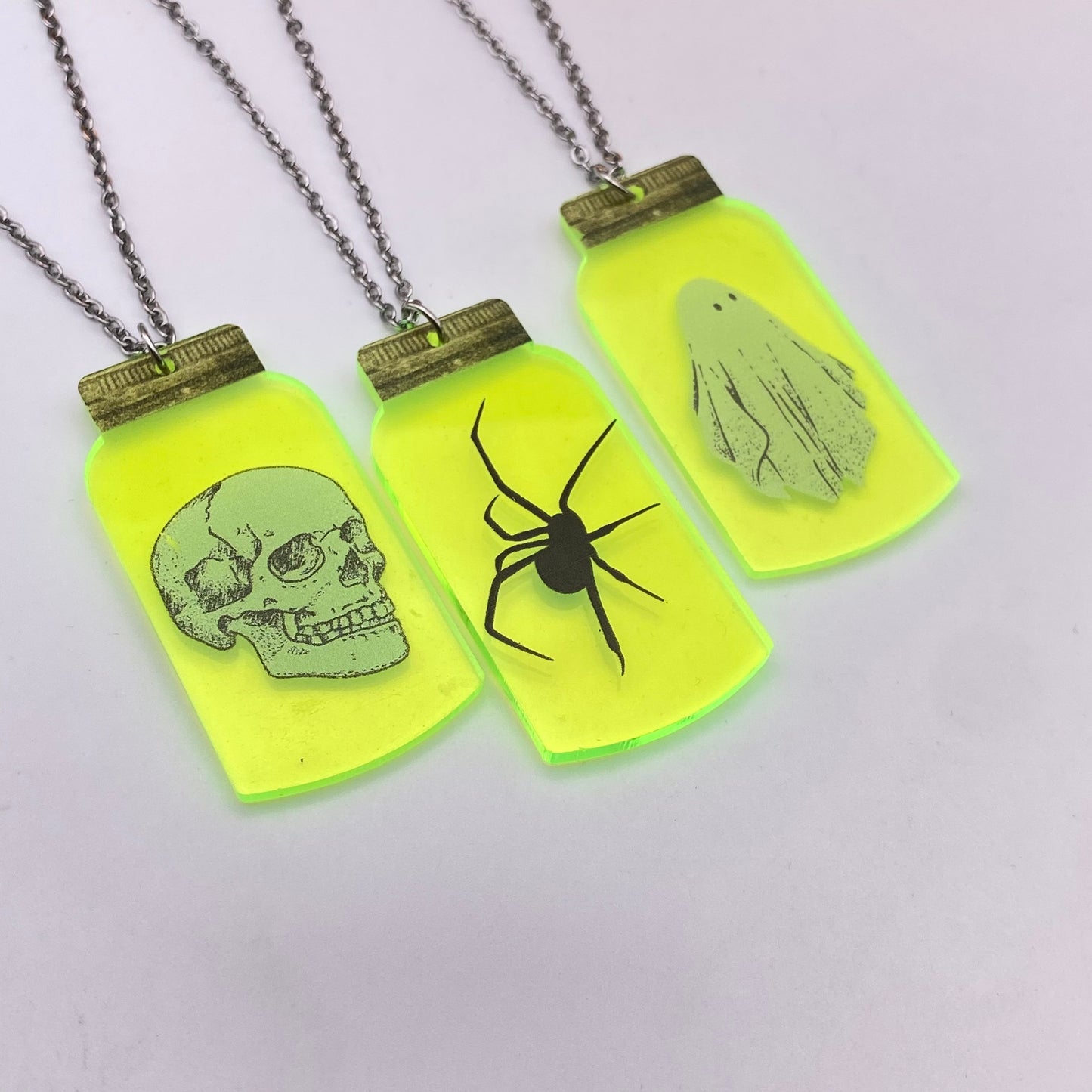 Spooky Jar Neon Necklace