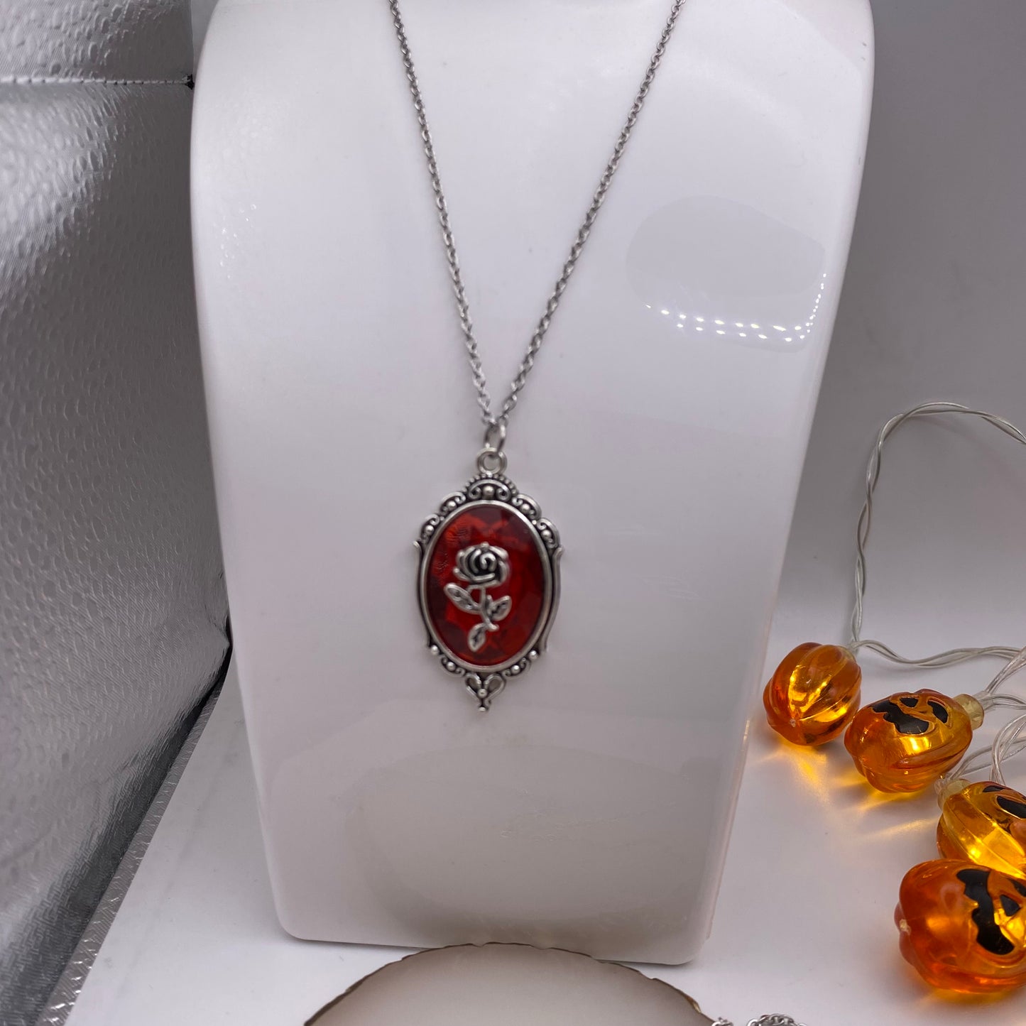 Rose Pendant Gothic Necklace