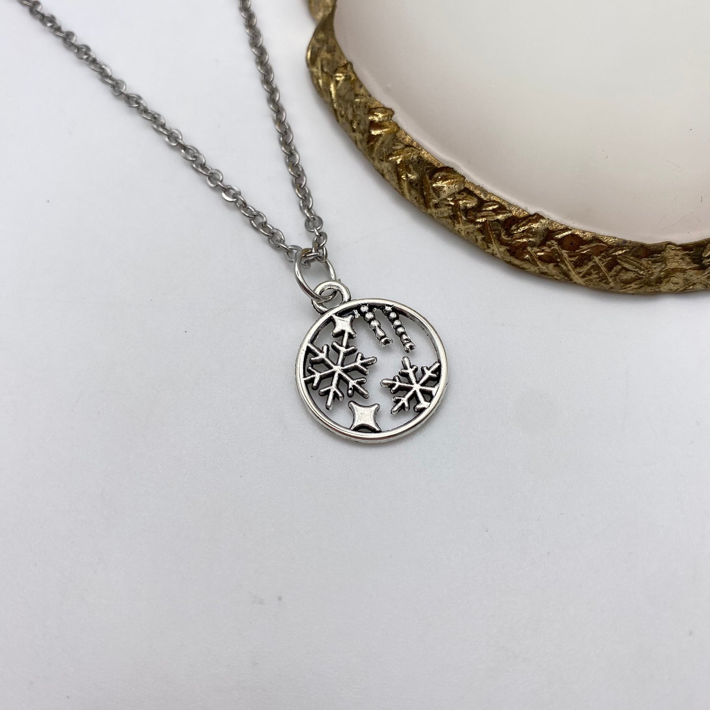Snowflake Bauble Necklace