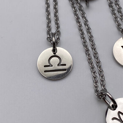 Silver Solid Star Sign Necklaces