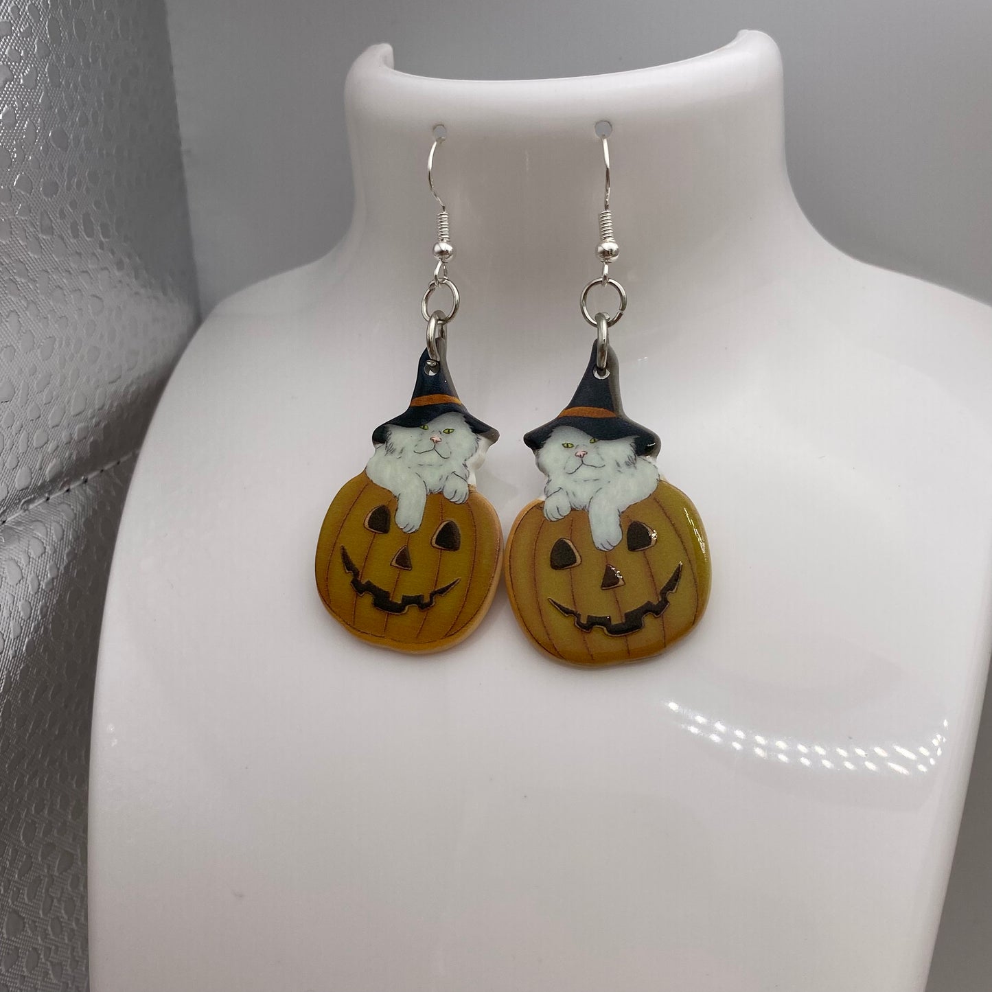 Cat in a Pumpkin Earrings