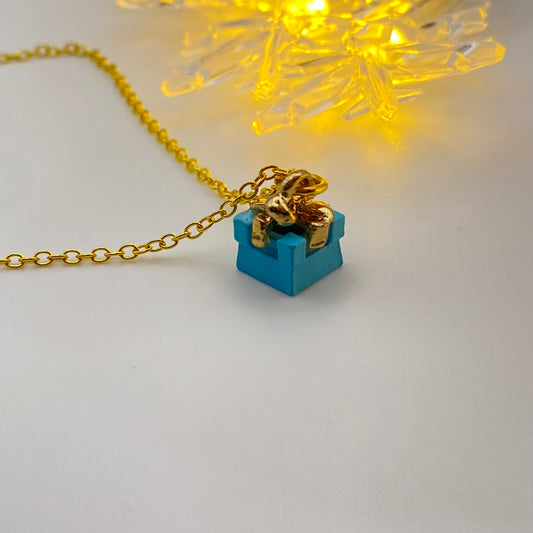 Blue Present Necklace