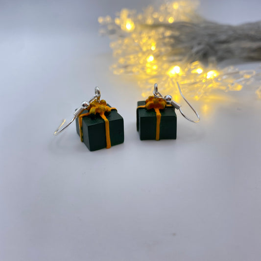 Green Present Earrings