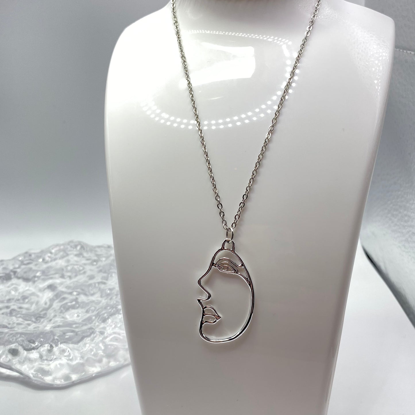 Abstract Side Face Necklace